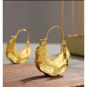 NEW Earrings Chunky Hoop Crumpled Molten Metal Trending Jewelry Gold Tone A14